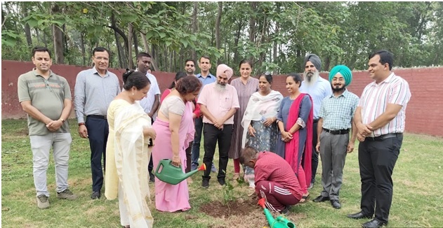 Boys Hotel No. 6 staff and residents in collaboration with Horticulture Deptt. of PU, Chandigarh planted various plants